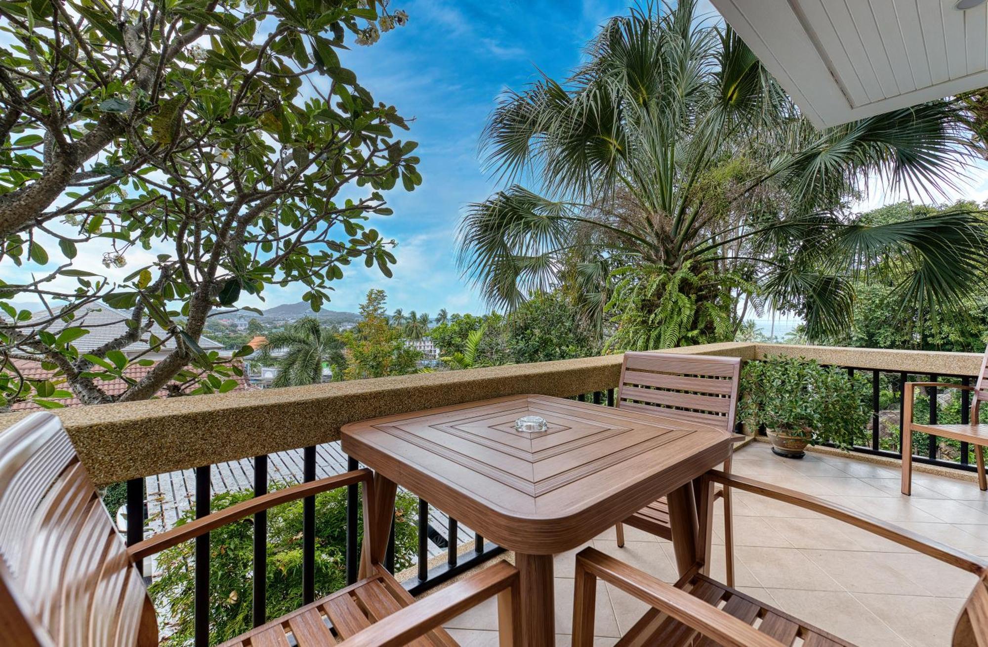 Baan Rawee Villas หาดเฉวง ภายนอก รูปภาพ