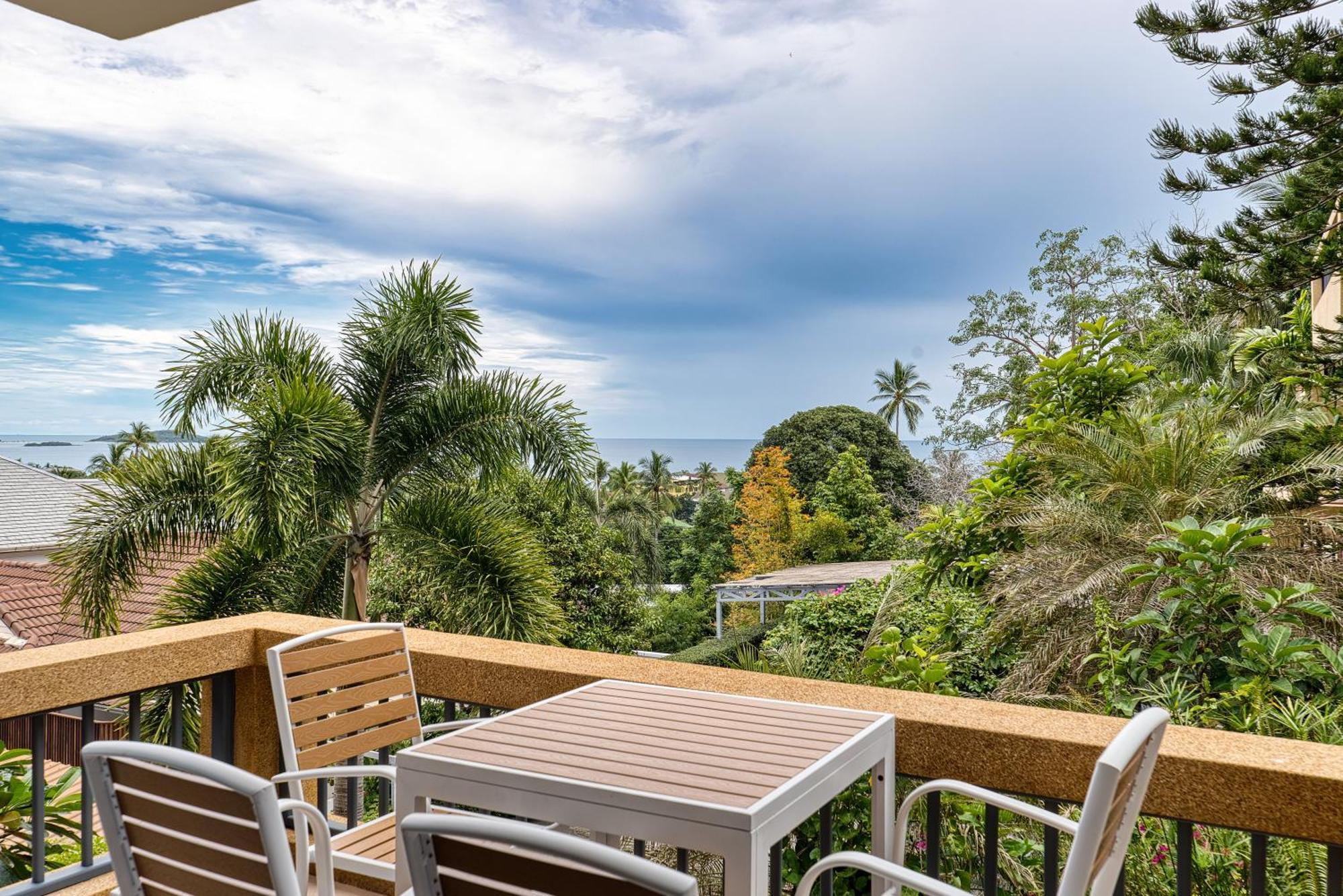 Baan Rawee Villas หาดเฉวง ภายนอก รูปภาพ